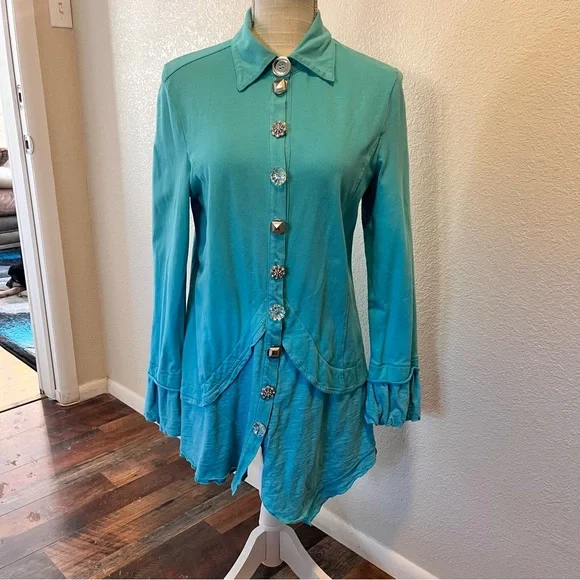 Neon Buddha Blue Sparkly Buttons Tunic
Size Medium - Picture 1 of 13